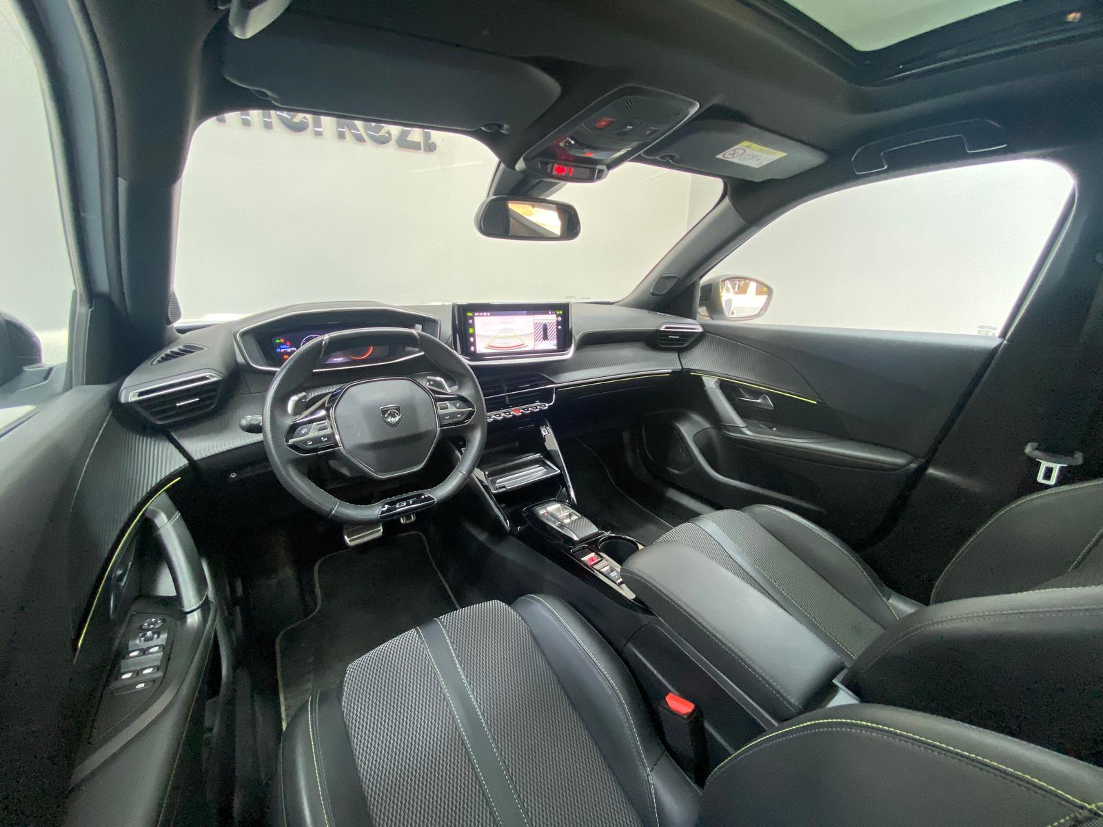 PEUGEOT 2008 24